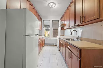 1586 E 22nd Street, Brooklyn, NY 11210 - Photo 12