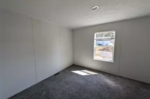 11 Square Hill Rd, New Windsor, NY 12553 - Photo 8