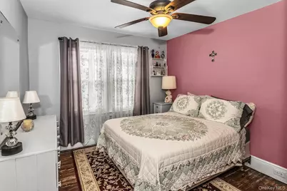 9 Belmont Avenue, Floral Park, NY 11001 - Photo 18