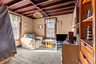 32 Hillside Rd, Stony Brook, NY 11790 - Photo 16