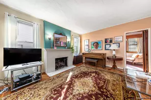 92-69 220th St, Queens Village, NY 11428 - Photo 4