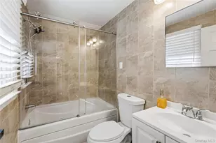 15 Hicks St, Roslyn, NY 11576 - Photo 8