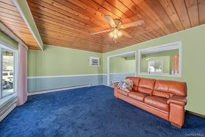 2711 Connecticut Avenue, Medford, NY 11763 - Photo 6