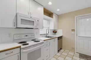 21 Parsnip Pond Rd, Lake Grove, NY 11755 - Photo 8