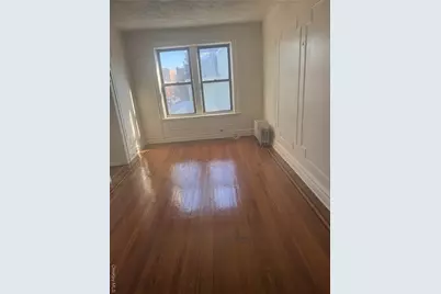 724 E 216 Street #2C, Bronx, NY 10467 - Photo 8