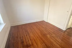 724 E 216th St, Bronx, NY 10467 - Photo 16