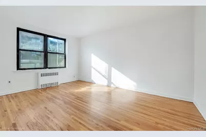 52-18 39th Avenue #3C, Woodside, NY 11377 - Photo 4