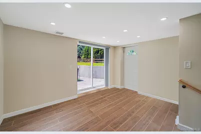 25 Cherry Lane, Wading River, NY 11792 - Photo 22