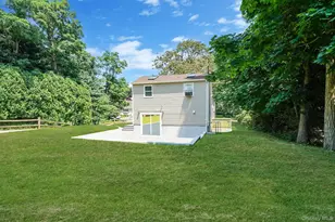 25 Cherry Ln, Wading River, NY 11792 - Photo 30