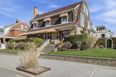 156 Beach 147th Street, Neponsit, NY 11694 - Photo 2