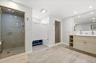 156 Beach 147th St, Neponsit, NY 11694 - Photo 36