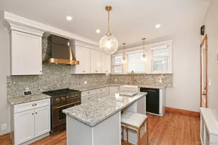 198 Warner Ave, Roslyn Heights, NY 11577 - Photo 16