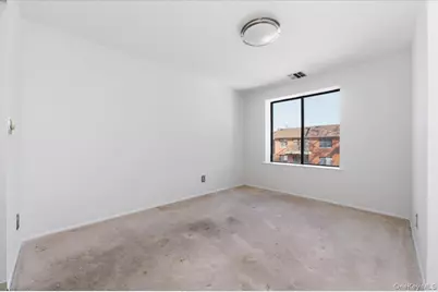 99 S Park Avenue #314, Rockville Centre, NY 11570 - Photo 8