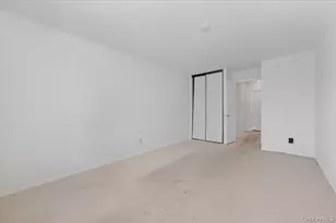 99 S Park Ave, Rockville Centre, NY 11570 - Photo 14