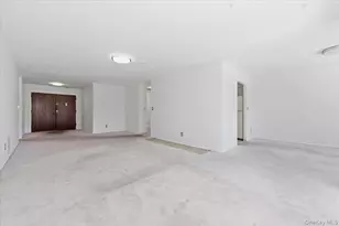 99 S Park Ave, Rockville Centre, NY 11570 - Photo 2