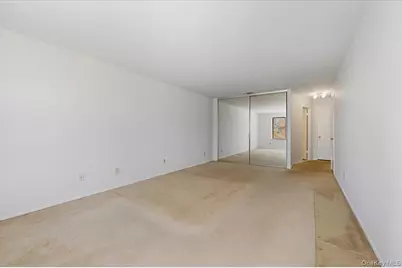 99 S Park Avenue #314, Rockville Centre, NY 11570 - Photo 12