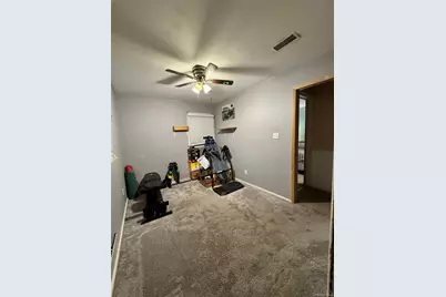 2914 Connecticut Avenue, Medford, NY 11763 - Photo 12