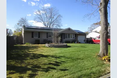 2914 Connecticut Avenue, Medford, NY 11763 - Photo 1