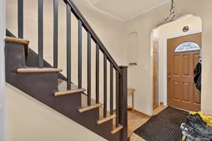 2726 Fenton Ave, Bronx, NY 10469 - Photo 4