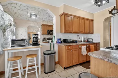 2726 Fenton Avenue, Bronx, NY 10469 - Photo 16