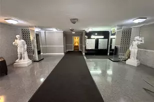 190 1st St, Mineola, NY 11501 - Photo 12