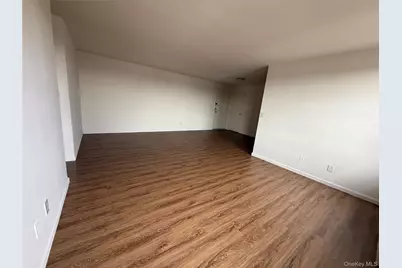 190 First Street #5E, Mineola, NY 11501 - Photo 6