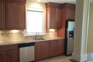 471 Webster Ave, New Rochelle, NY 10801 - Photo 2