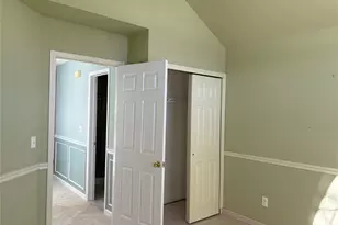 104 Scenic Lake Dr, Riverhead, NY 11901 - Photo 12