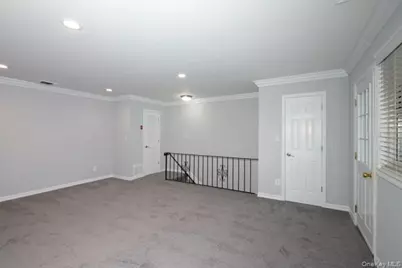 111 College Road #09-L, Selden, NY 11784 - Photo 4