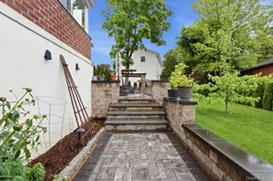 3 Baldwin Ln, Scarsdale, NY 10583 - Photo 32
