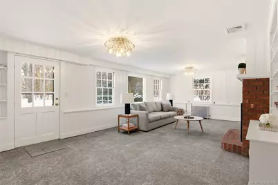 55 White Hill Road, Cold Spring Harbor, NY 11724 - Photo 12