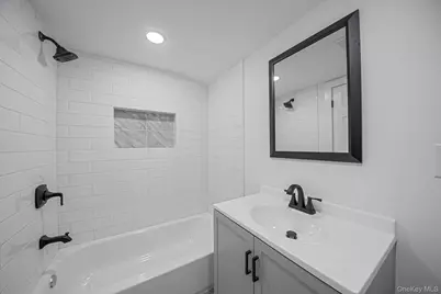 27 Atlantic Drive, Sound Beach, NY 11789 - Photo 14