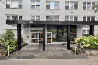 1170 Ocean Parkway #5D, Brooklyn, NY 11230 - Photo 2