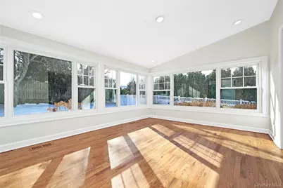 520 Bleeker Avenue, Mamaroneck, NY 10543 - Photo 20