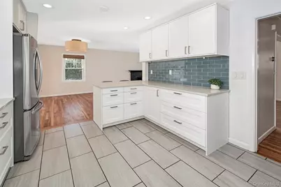 520 Bleeker Avenue, Mamaroneck, NY 10543 - Photo 18