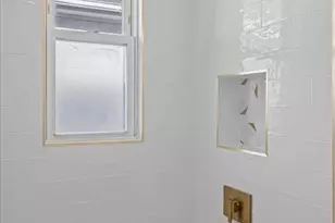 905 E 49th St, Brooklyn, NY 11203 - Photo 16