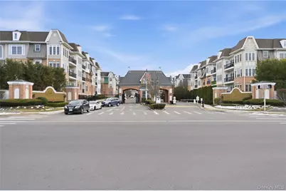 428 Trotting Lane #428, Westbury, NY 11590 - Photo 34