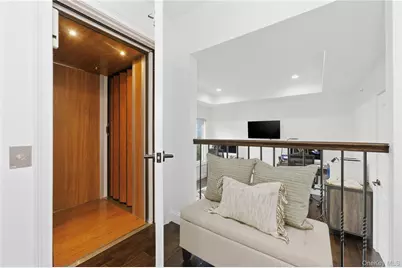 428 Trotting Lane #428, Westbury, NY 11590 - Photo 32