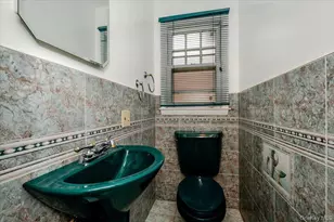 150 Park Ave, Hicksville, NY 11801 - Photo 14