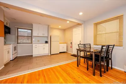 150 Park Avenue, Hicksville, NY 11801 - Photo 8