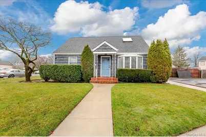 150 Park Avenue, Hicksville, NY 11801 - Photo 1