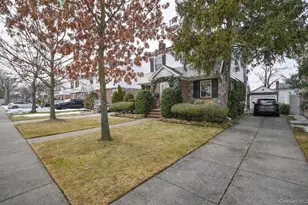 58-18 213th St, Bayside, NY 11364 - Photo 2