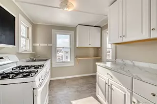 220 5th Ave, Greenport, NY 11944 - Photo 6