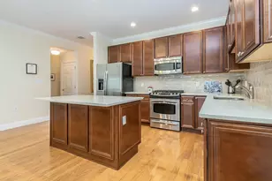 229 Miro Pl, Port Washington, NY 11050 - Photo 6