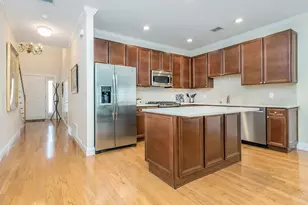 229 Miro Pl, Port Washington, NY 11050 - Photo 4