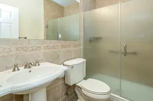 229 Miro Pl, Port Washington, NY 11050 - Photo 12