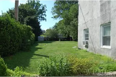 142 W Boston Post Road #2-A, Mamaroneck, NY 10543 - Photo 12