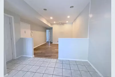 142 W Boston Post Road #2-A, Mamaroneck, NY 10543 - Photo 4