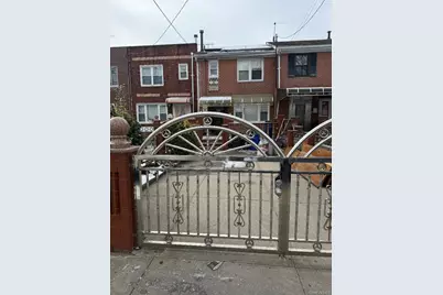 918 E 81st Street, Brooklyn, NY 11236 - Photo 1