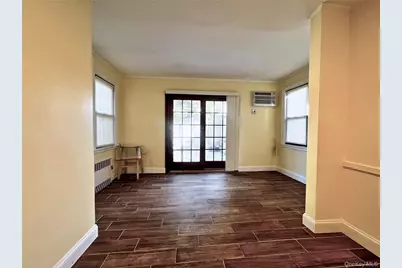 47-05 Utopia Parkway, Flushing, NY 11358 - Photo 16